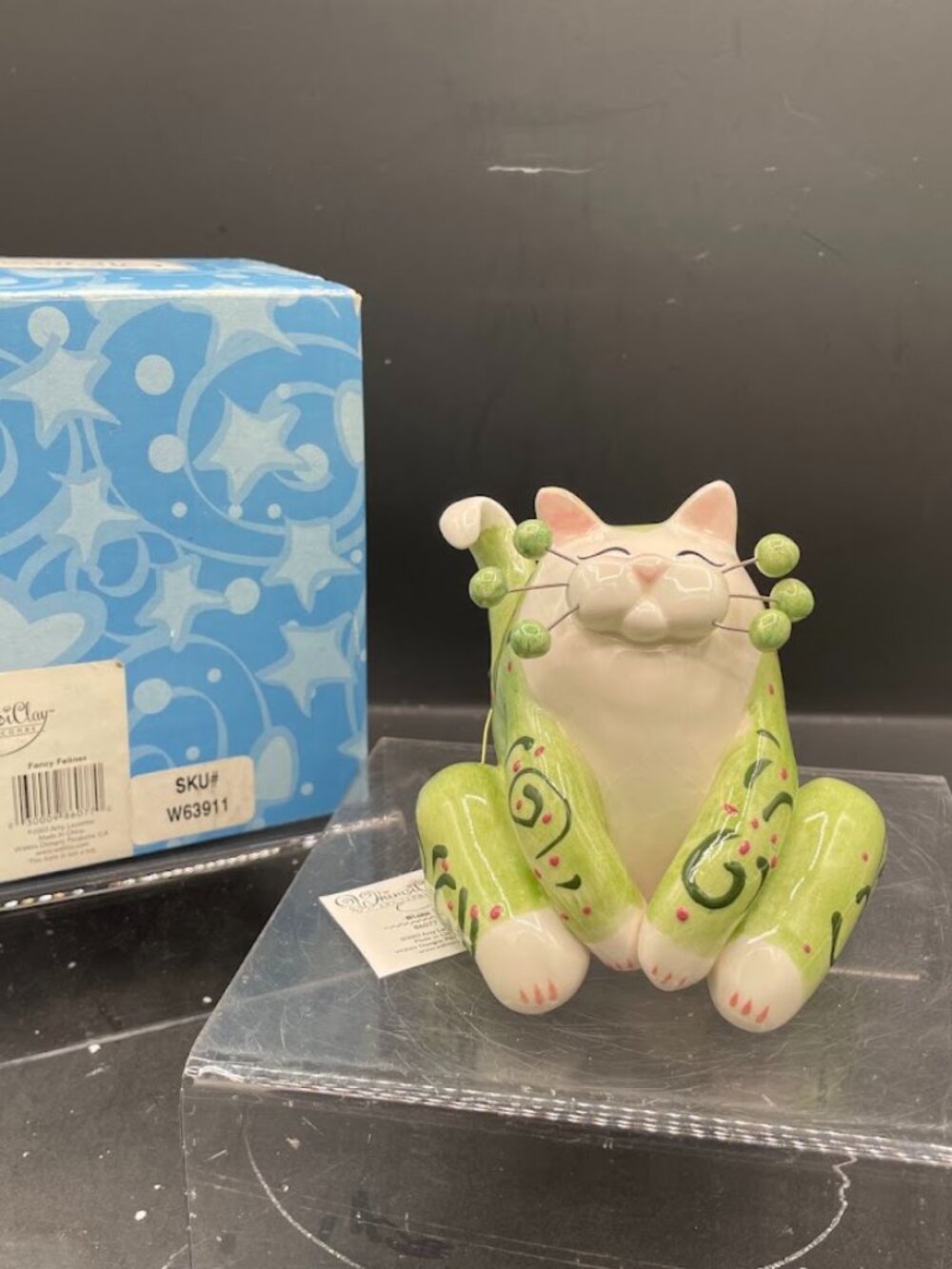 2002 Amy Lacombe Whimsiclay Blake #86077 Green Sitting Cat Willitts in Box